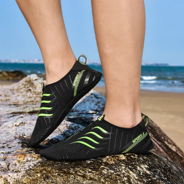 Unisex Sneldrogende Aqua Schoenen voor Zwemmen & Strand Sportschoenen Sportschoenen